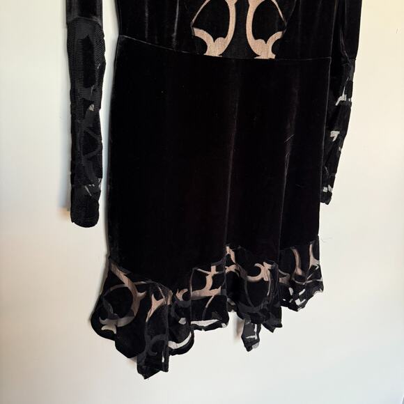 BCBGMAXAZRIA Womens Ornate Velvet Mini Dress Medium Black Fairy Whimsigoth Event - Picture 7 of 9